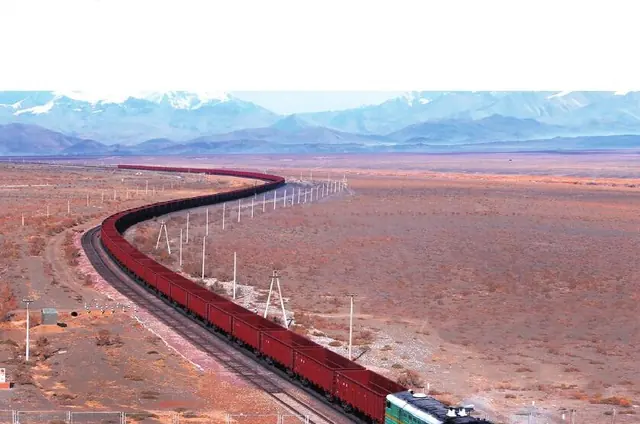 Rolling stock &amp; train cars